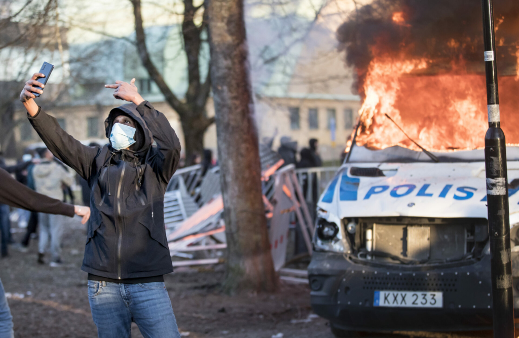 De kan vinna titeln Årets bild