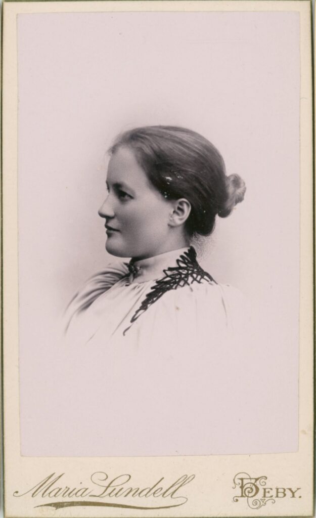 Maria Lundell - en historisk bild av Heby 1889–1899